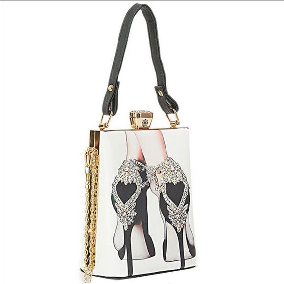 Retro Design Hand Tote w/Shoulder Chain - Picture 3 of 10